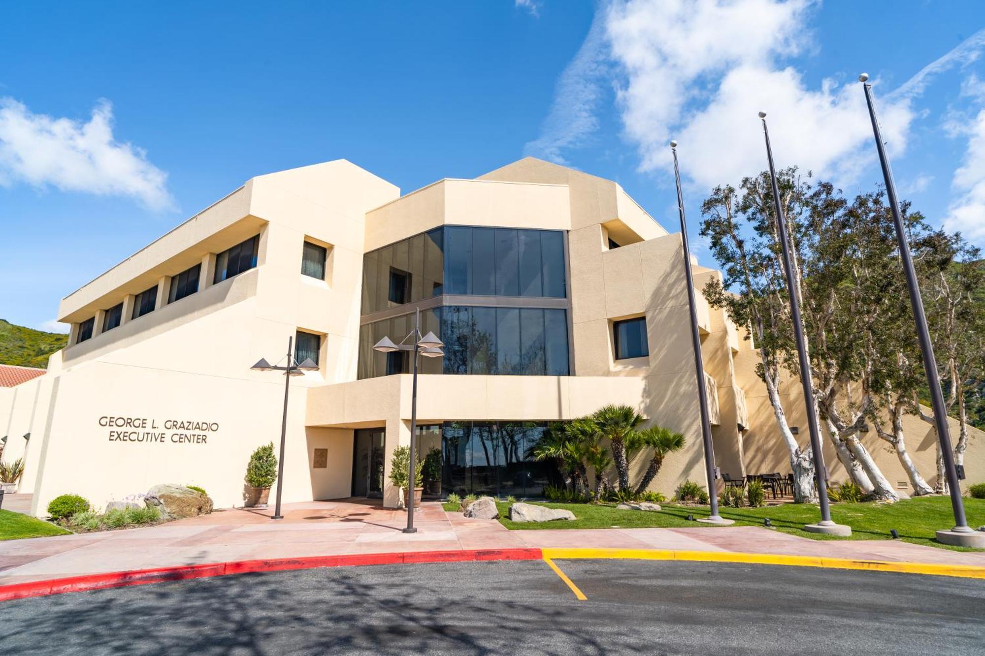 Graziadio Executive Center At Pepperdine Hotel *